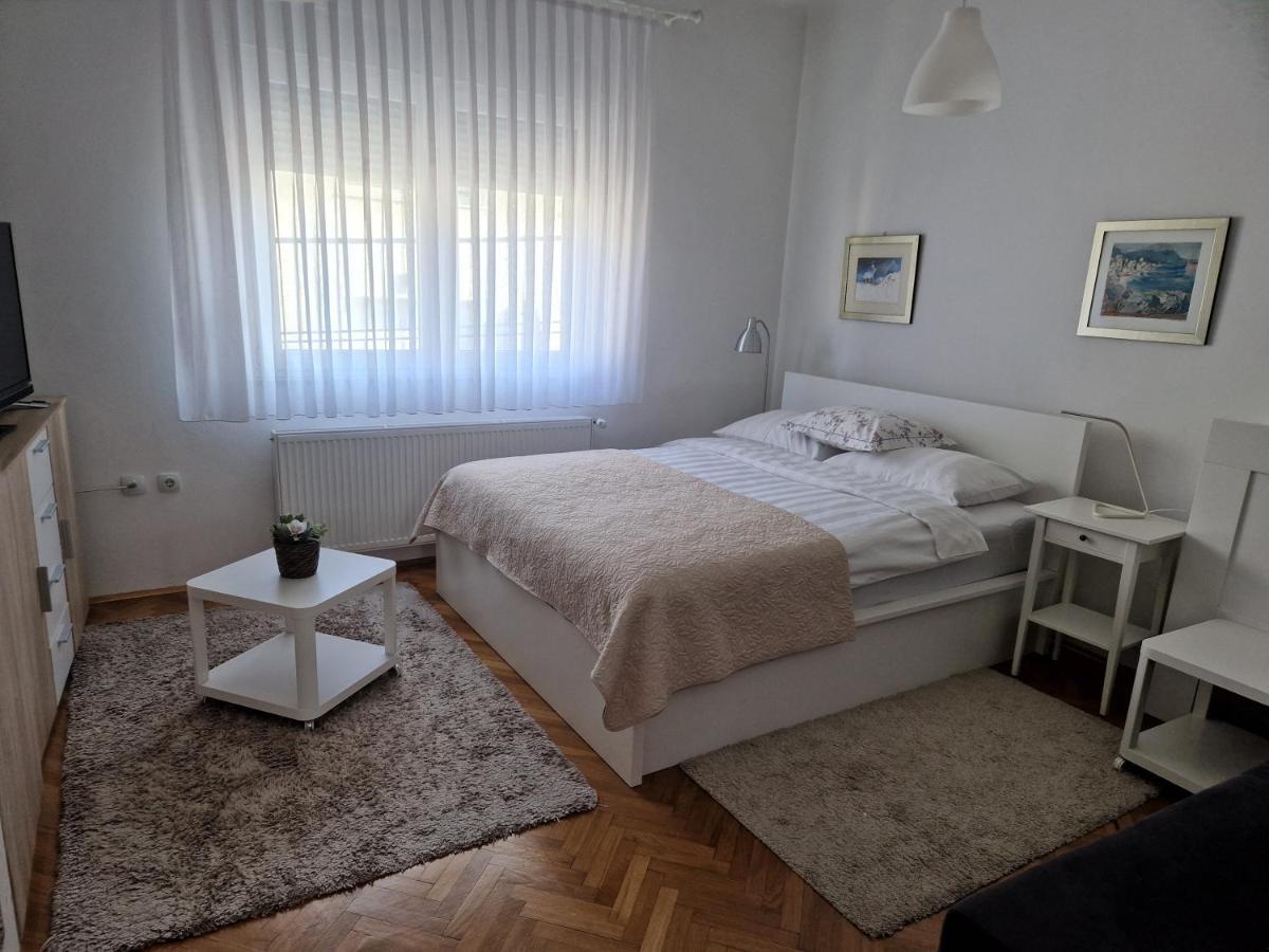 "Apartment Lavanda Idila" Speed Wifi Zagreb Bagian luar foto